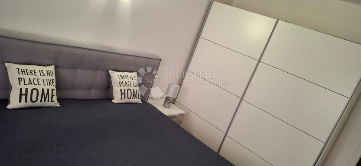 Flat For sale - LIČKO-SENJSKA SENJ