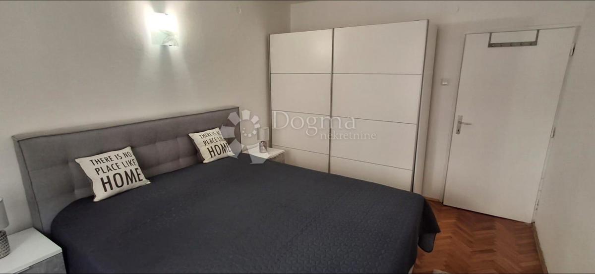 Flat For sale - LIČKO-SENJSKA SENJ