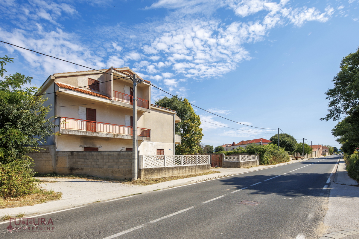 House For sale - ZADARSKA BENKOVAC