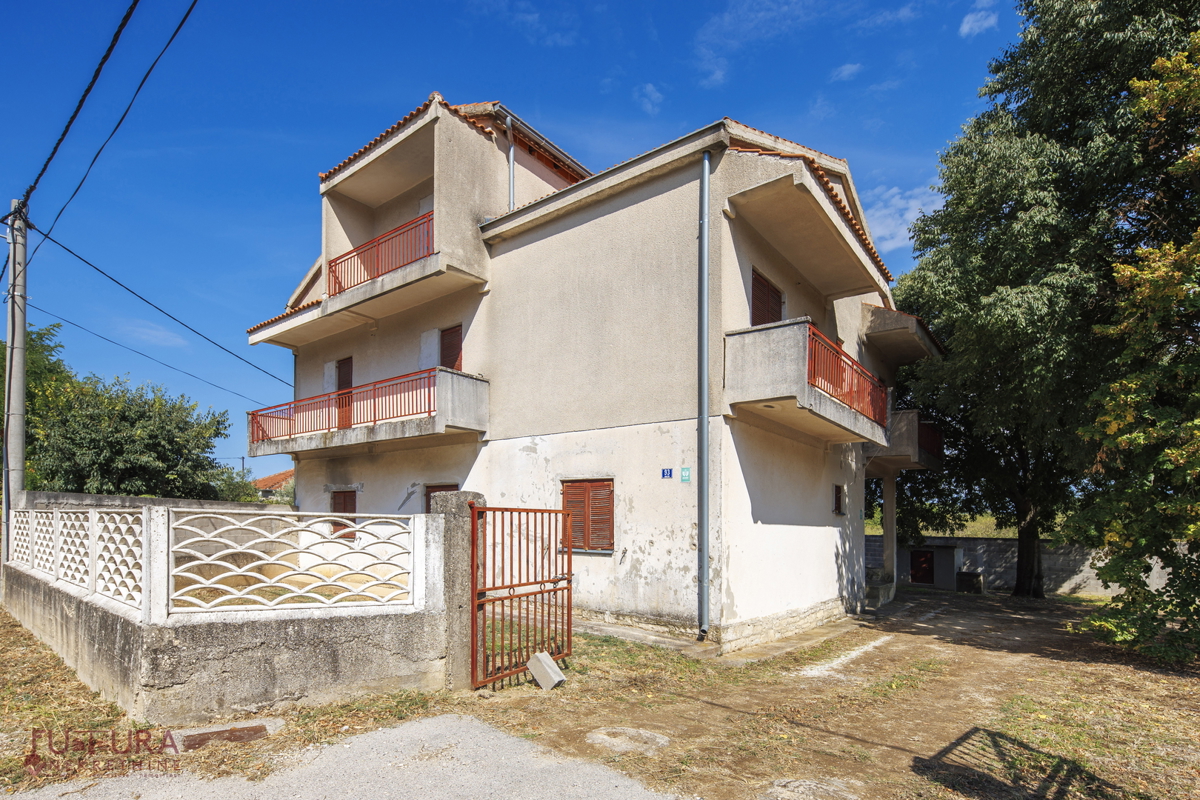 House For sale - ZADARSKA BENKOVAC