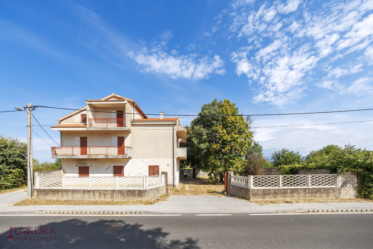 House For sale - ZADARSKA BENKOVAC