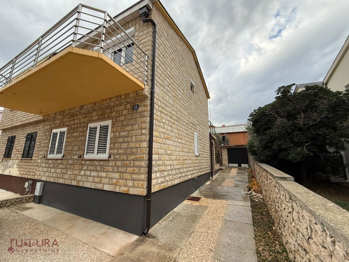 Flat For sale - ZADARSKA RAŽANAC