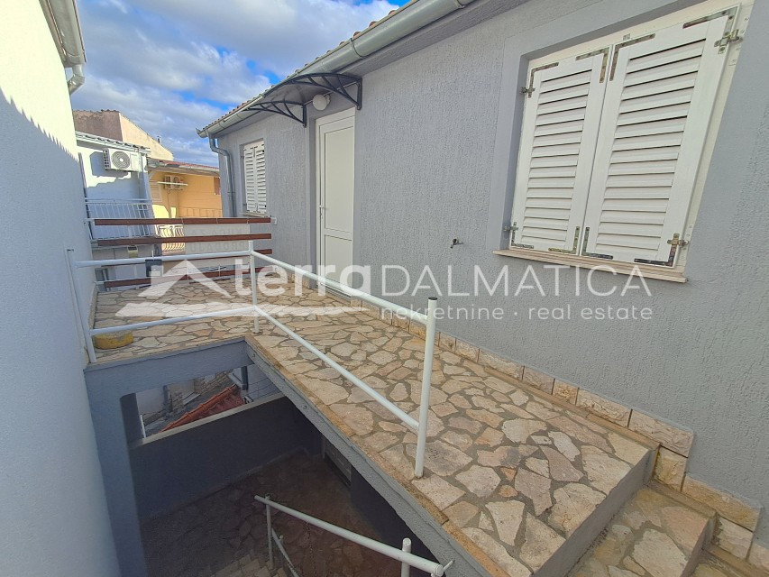 House For sale - ŠIBENSKO-KNINSKA VODICE