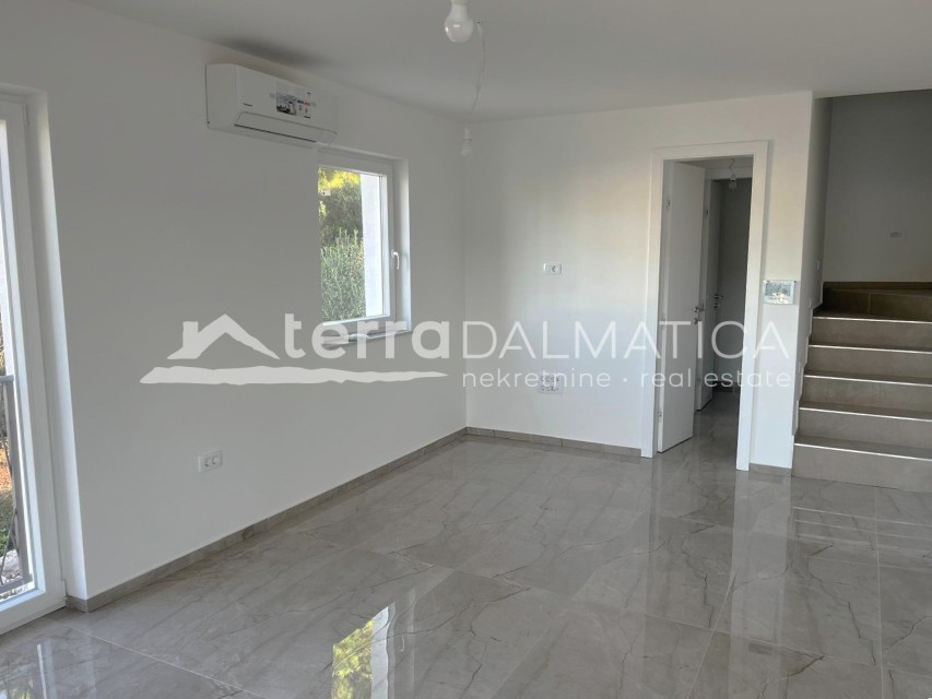 Apartmán Na predaj - ŠIBENSKO-KNINSKA MURTER