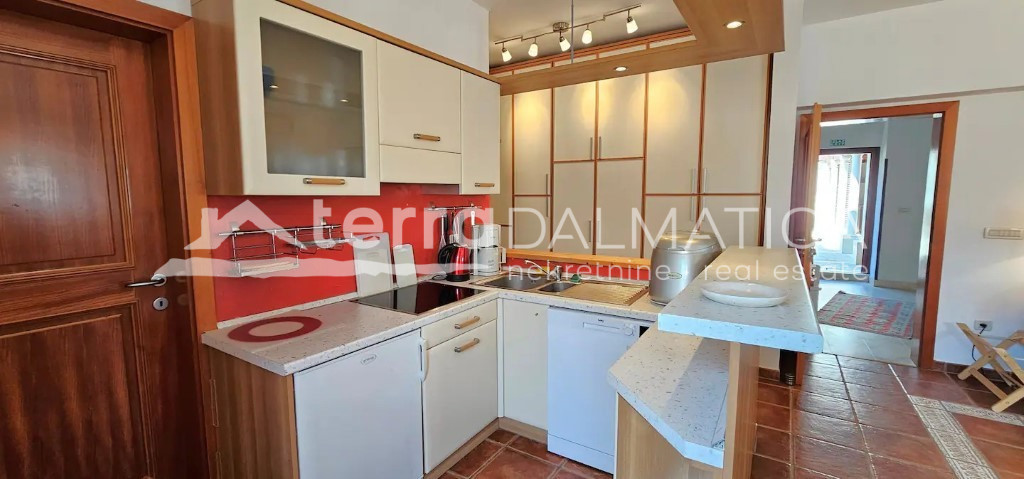 House For sale - SPLITSKO-DALMATINSKA BRAČ
