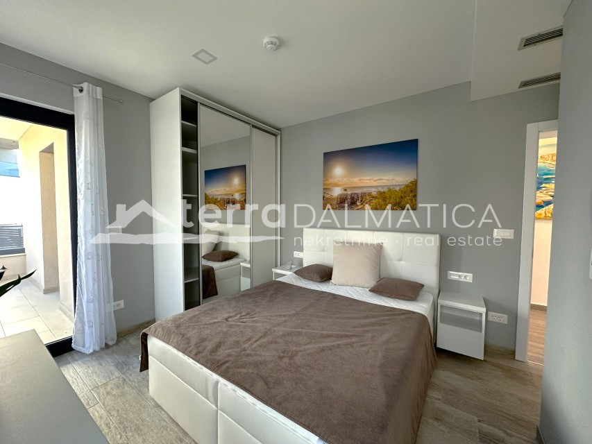 House For sale - ŠIBENSKO-KNINSKA VODICE