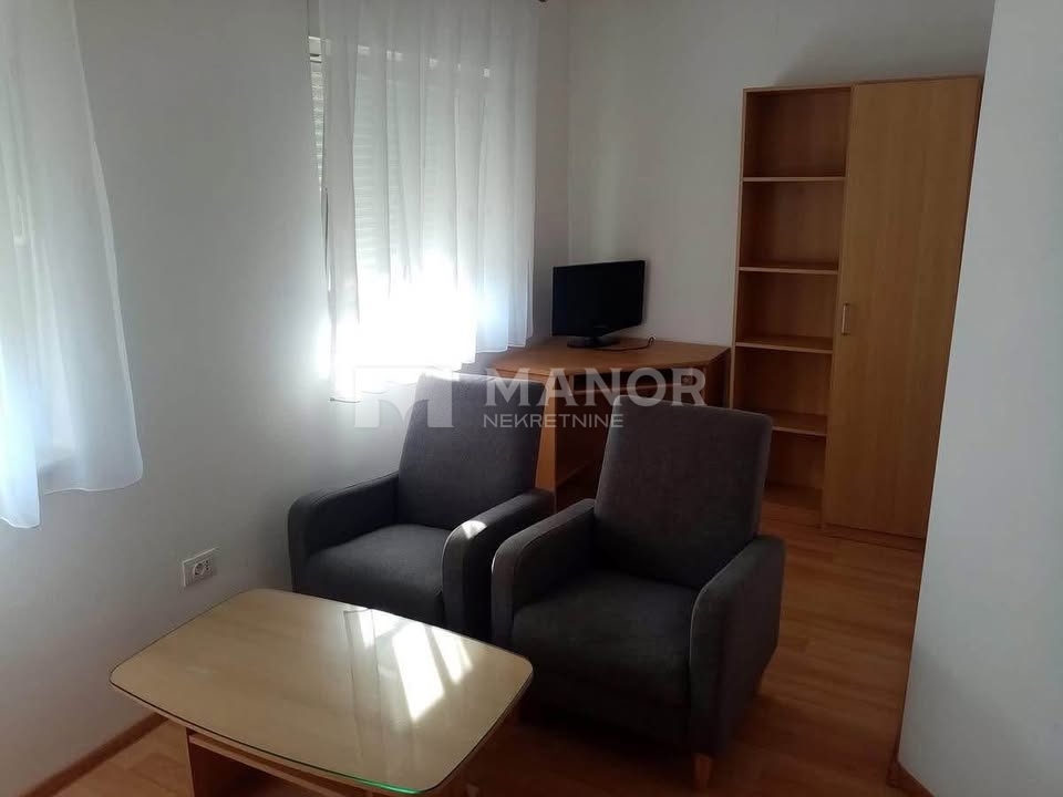 Appartement À louer - Primorsko-goranska Rijeka - foto 2/9