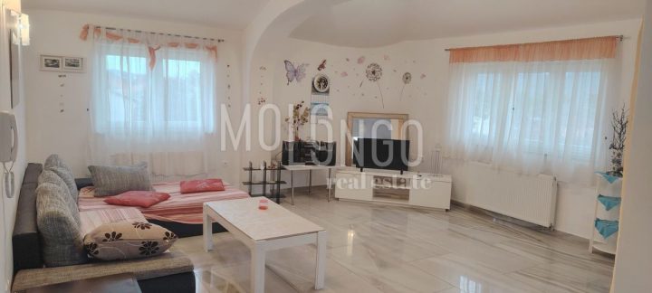 Appartamento da affittare 100 m² – Jelenje