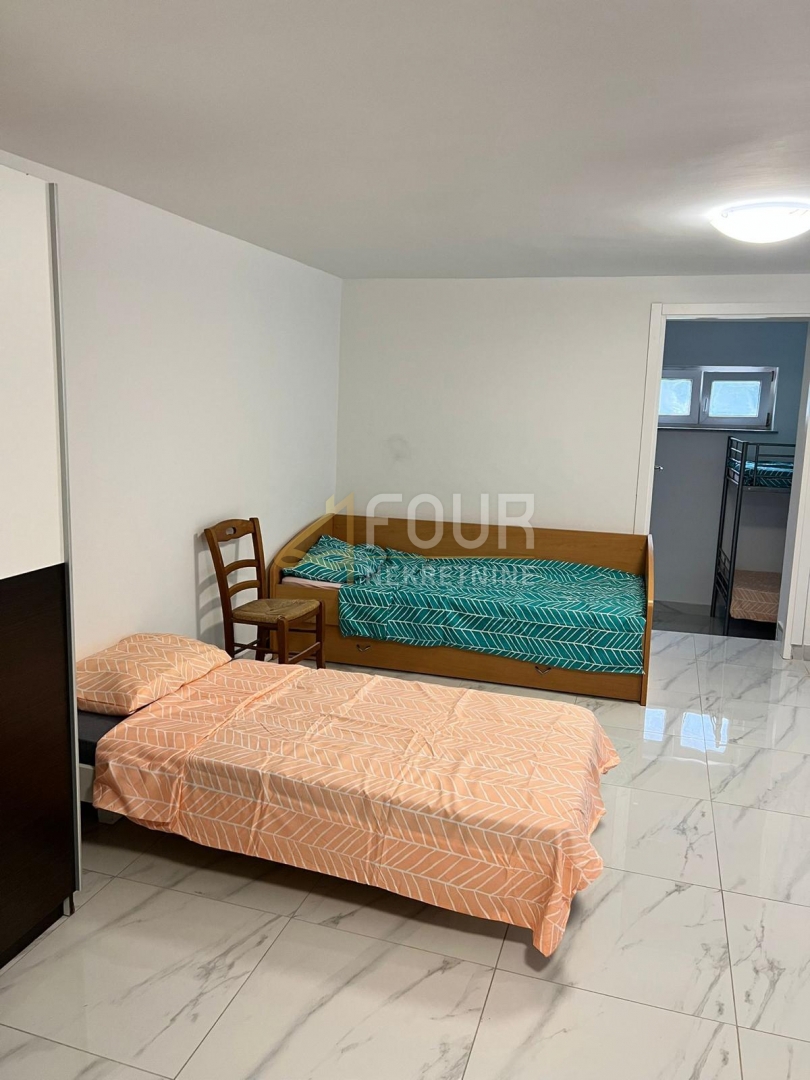 Maison À vendre - PRIMORSKO-GORANSKA KOSTRENA
