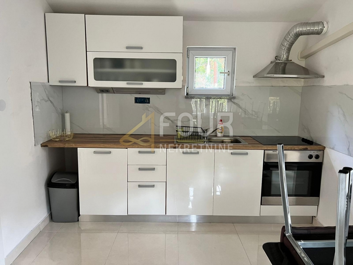 Maison À vendre - PRIMORSKO-GORANSKA KOSTRENA