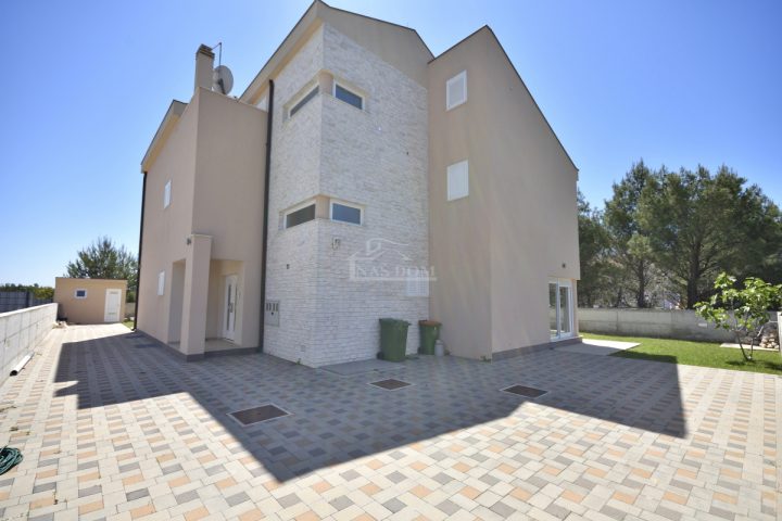 Casa In vendita - šibensko-kninska Vodice - foto 5/45