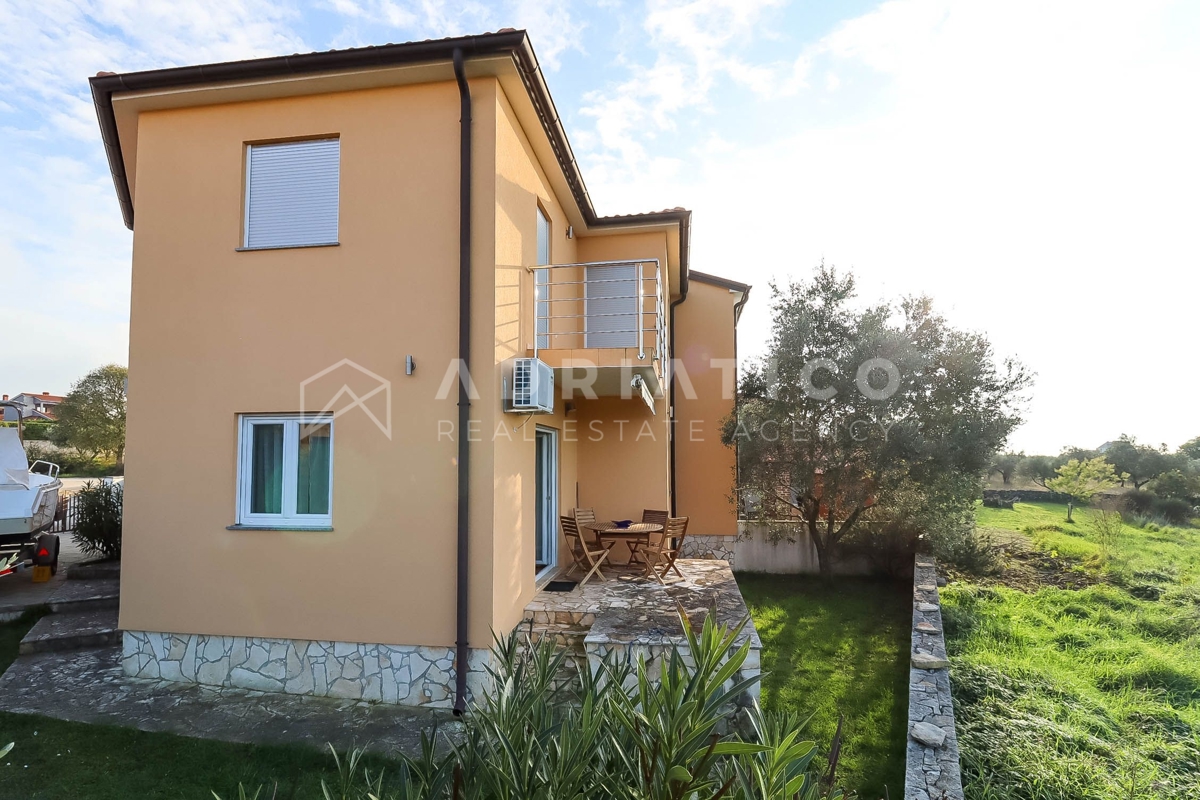 Kuća Na prodaju - Istarska Vodnjan - foto 1/18