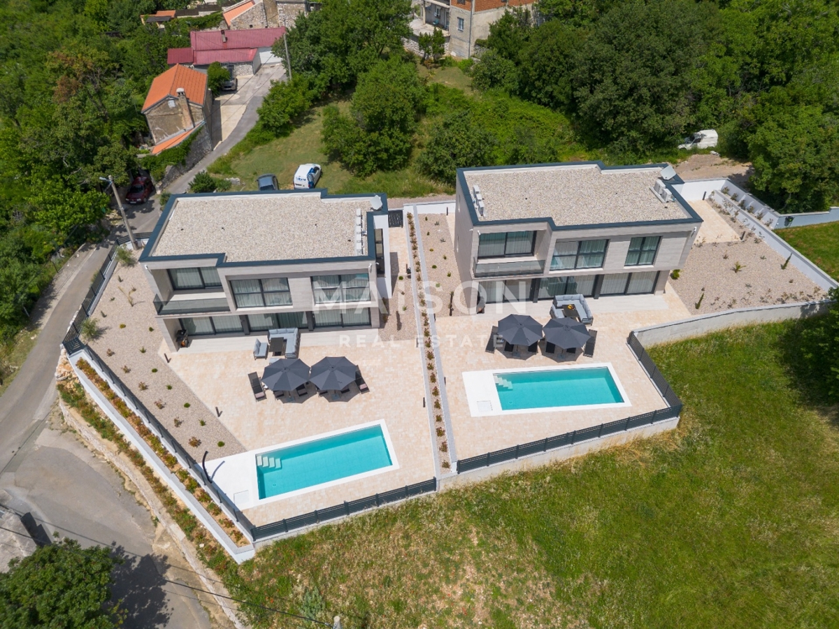 Kuća Na prodaju - PRIMORSKO-GORANSKA VINODOLSKA OPĆINA