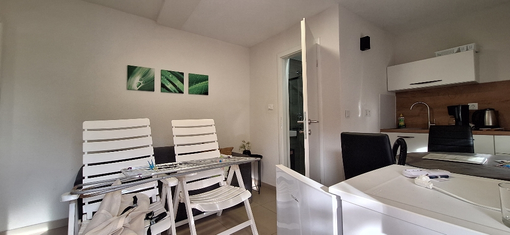 Casa In vendita - ŠIBENSKO-KNINSKA ROGOZNICA