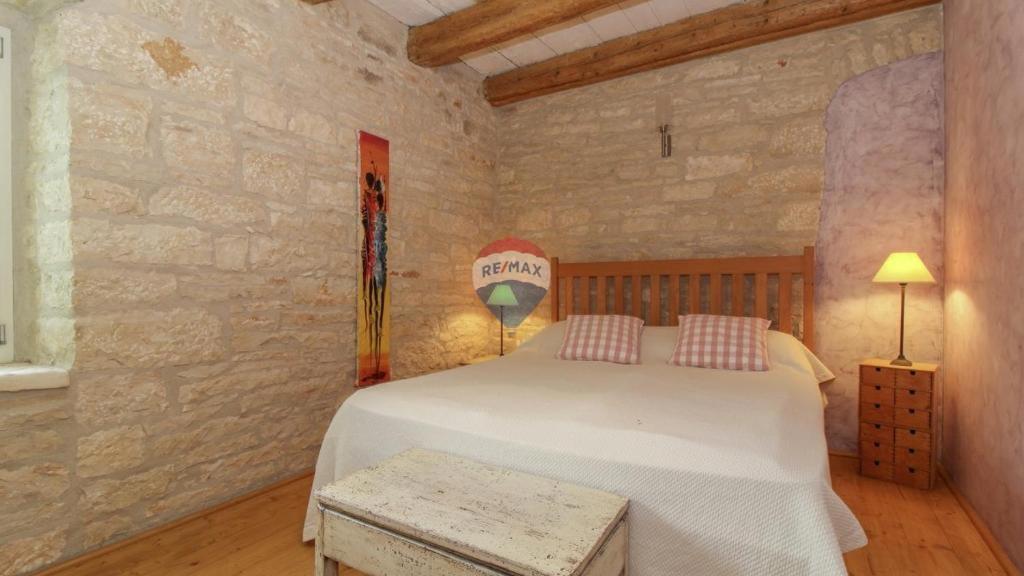 Kuća Na prodaju - ISTARSKA SVETVINČENAT