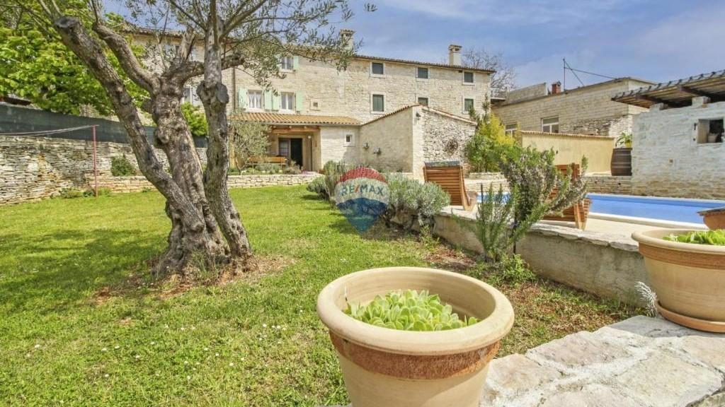 Kuća Na prodaju - ISTARSKA SVETVINČENAT