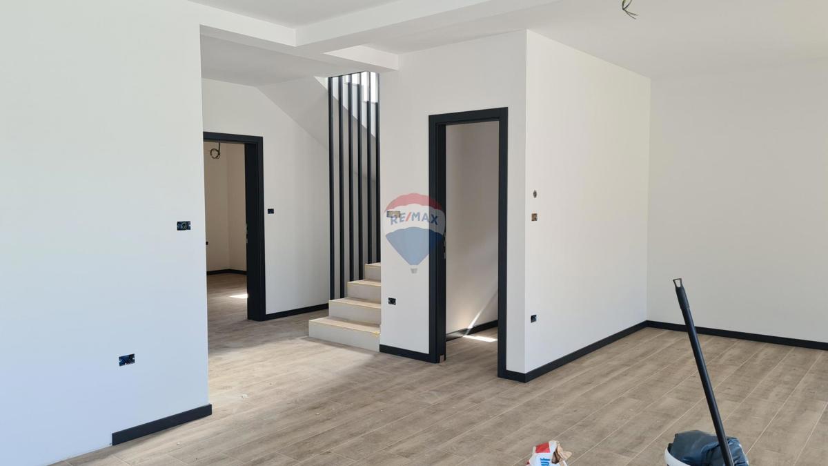 House For sale - Istarska Poreč - foto 2/10