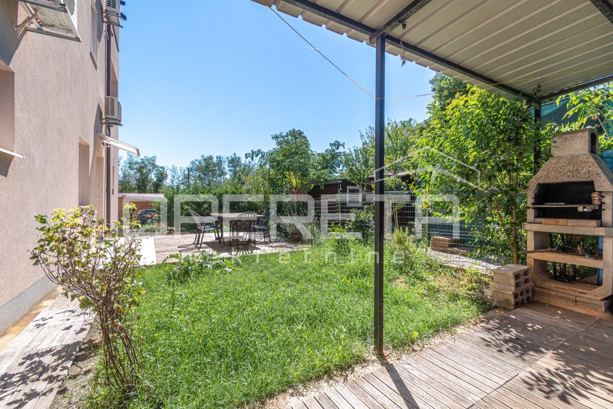 Flat For sale - ISTARSKA NOVIGRAD