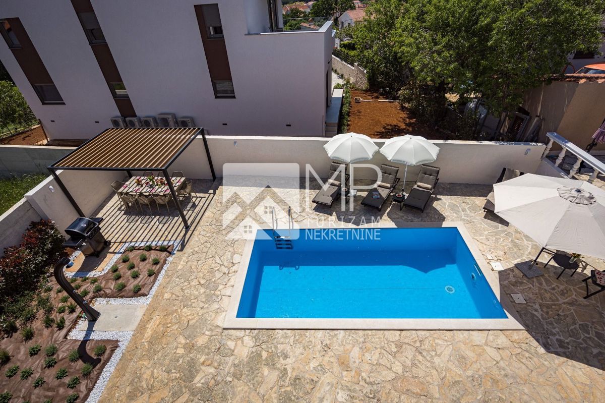 House For sale - ISTARSKA MEDULIN