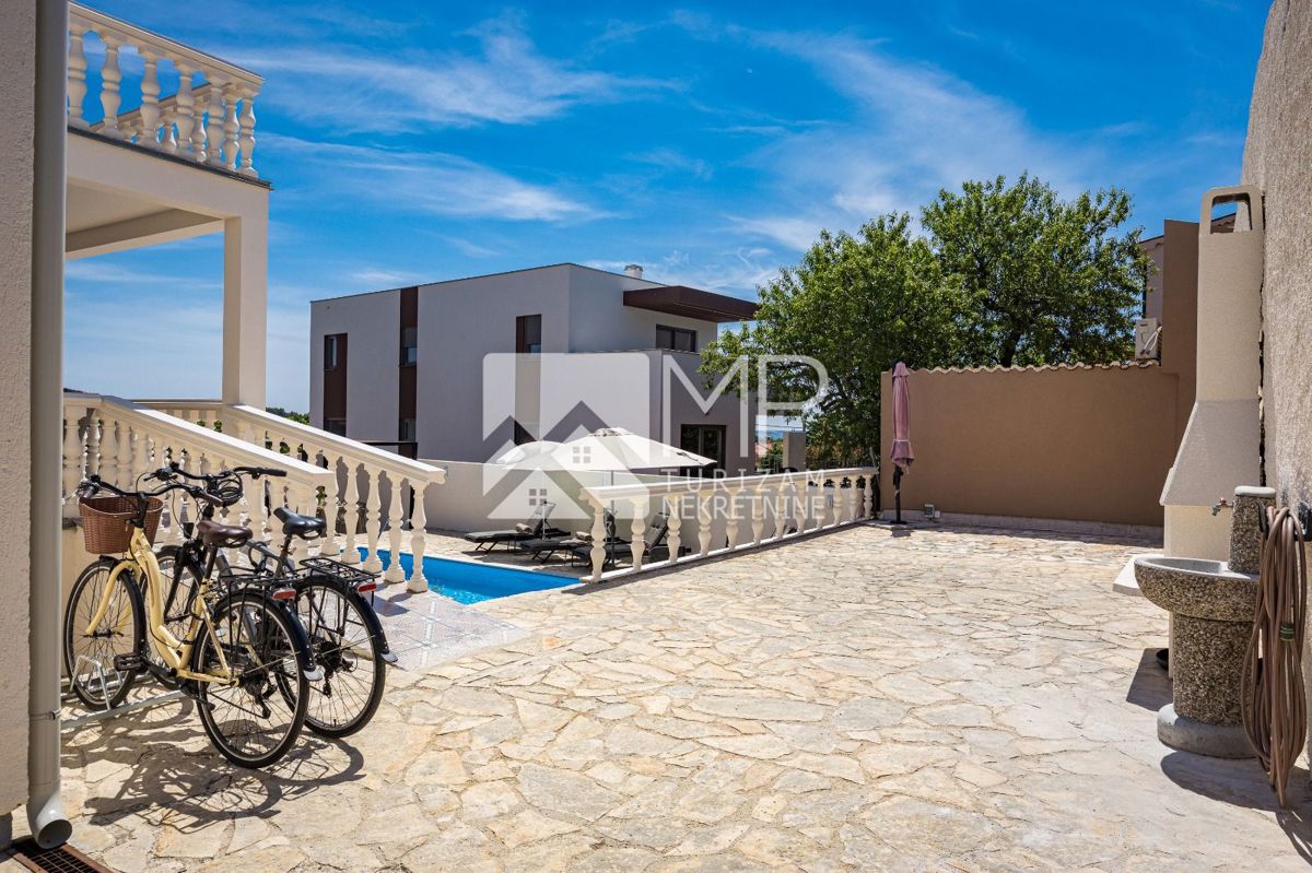 House For sale - ISTARSKA MEDULIN