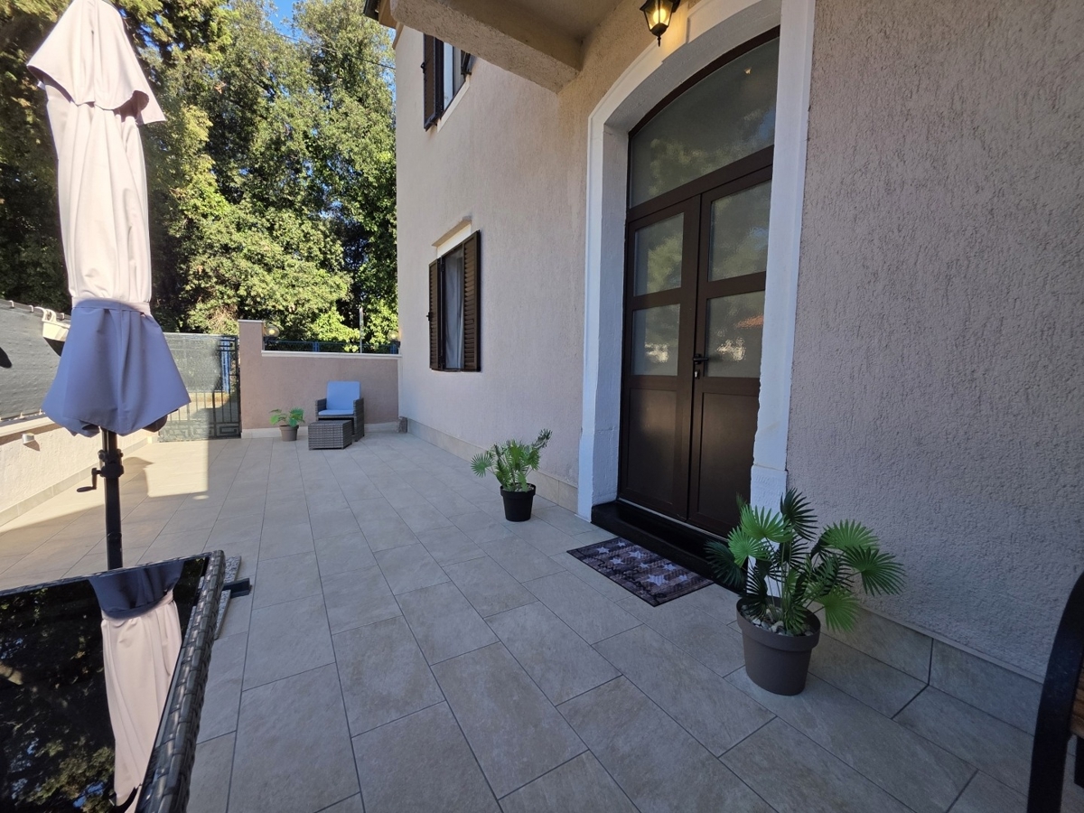 Flat For sale - ISTARSKA PULA