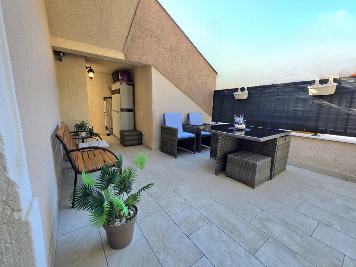 Flat For sale - ISTARSKA PULA