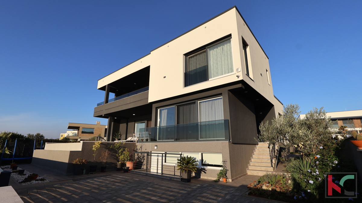 Casa In vendita - Istarska Medulin - foto 1/40