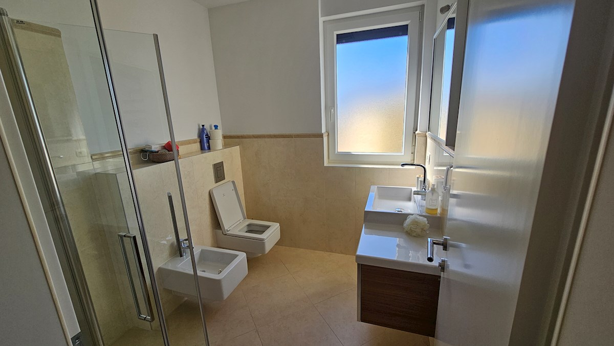 Flat For sale - ISTARSKA NOVIGRAD