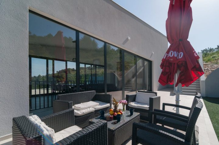 Haus Zu verkaufen - Splitsko-dalmatinska šolta - foto 4/10