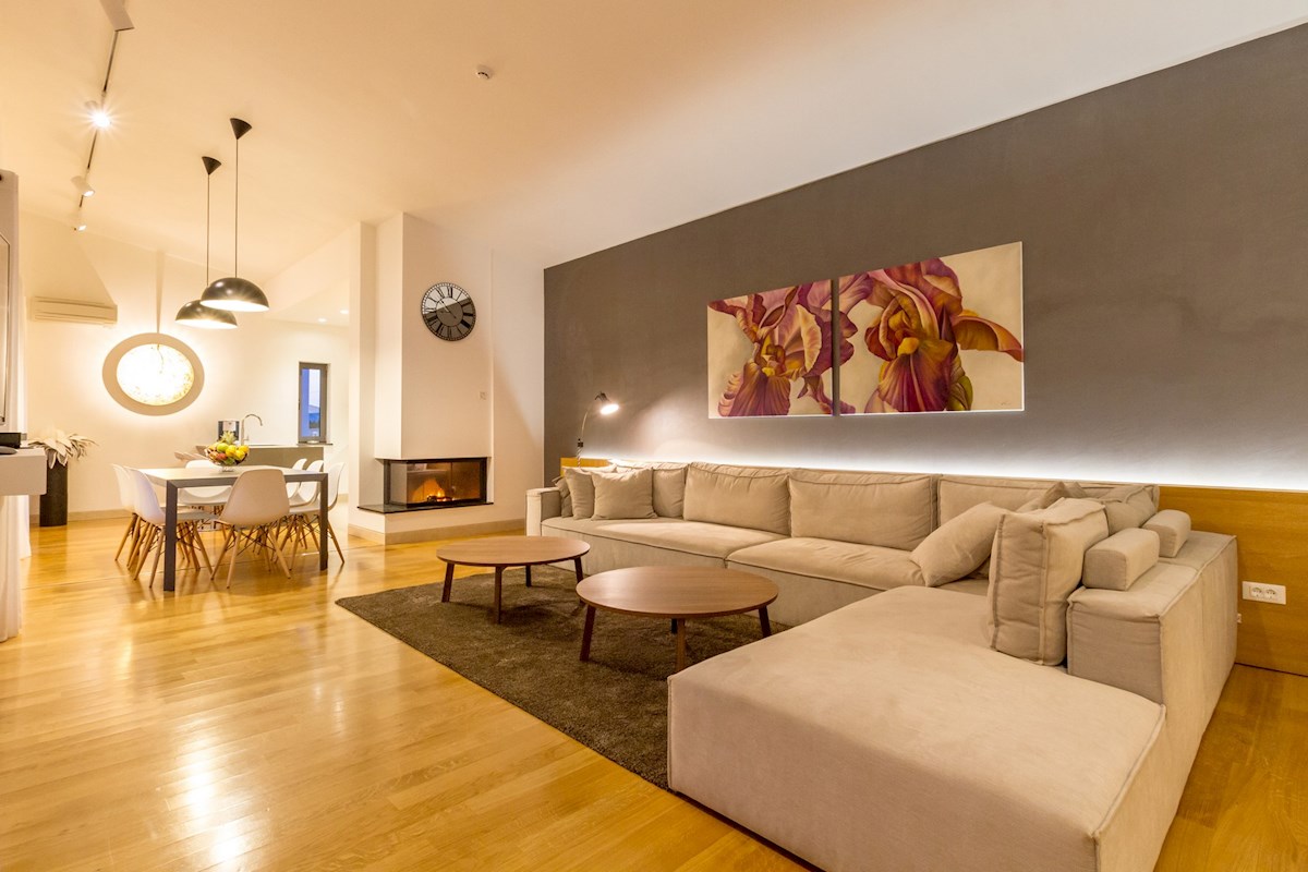 House For sale - SPLITSKO-DALMATINSKA HVAR