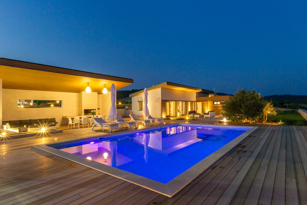 House For sale - SPLITSKO-DALMATINSKA HVAR