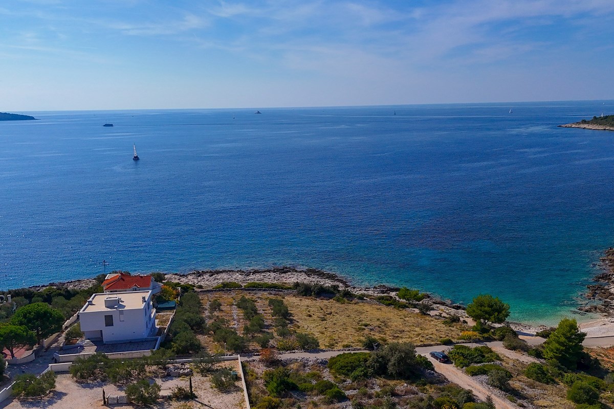 Land For sale - ŠIBENSKO-KNINSKA ROGOZNICA