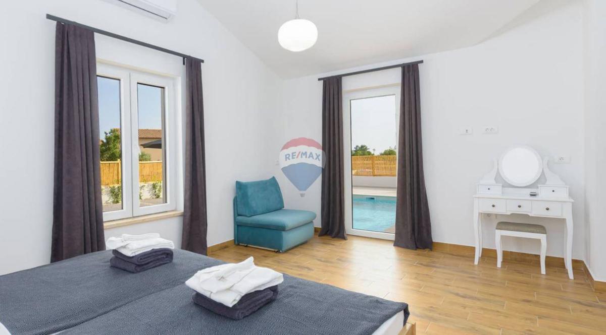 Haus Zu verkaufen - ISTARSKA SVETVINČENAT