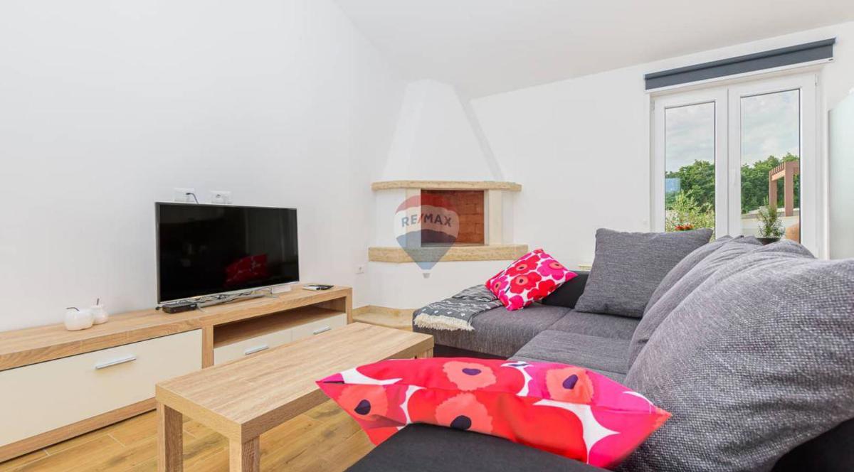 Haus Zu verkaufen - ISTARSKA SVETVINČENAT