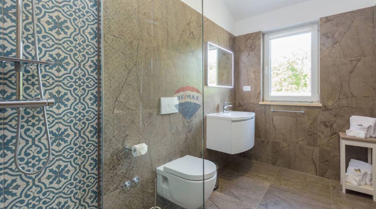 Haus Zu verkaufen - ISTARSKA SVETVINČENAT