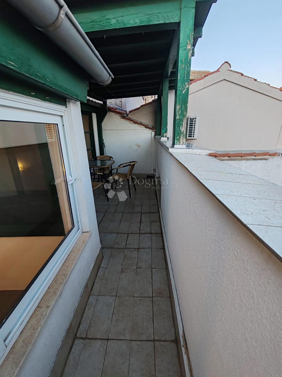Kuća Na prodaju - ŠIBENSKO-KNINSKA ŠIBENIK