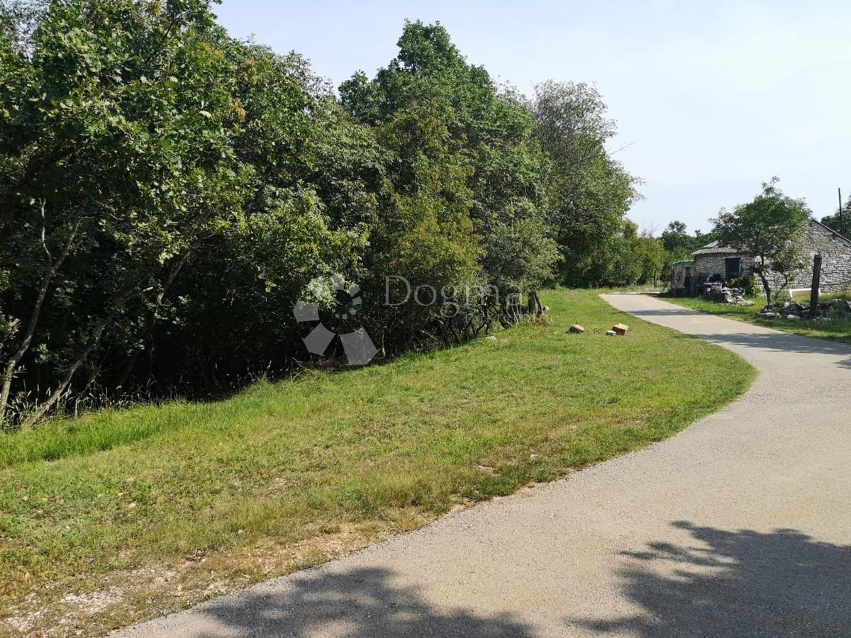 Zemljište Na prodaju - ISTARSKA SVETVINČENAT