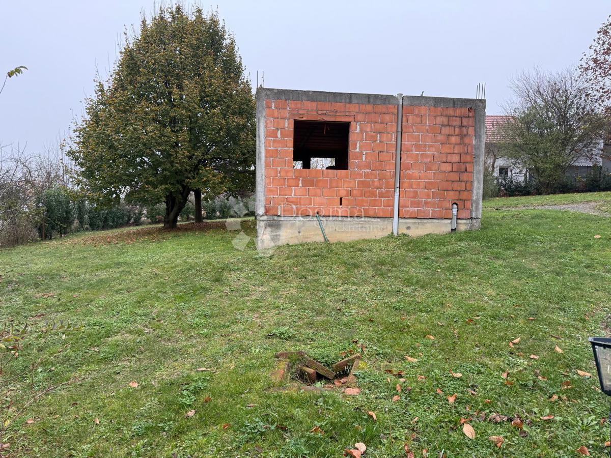 Pozemok Na predaj - VARAŽDINSKA SVETI ILIJA