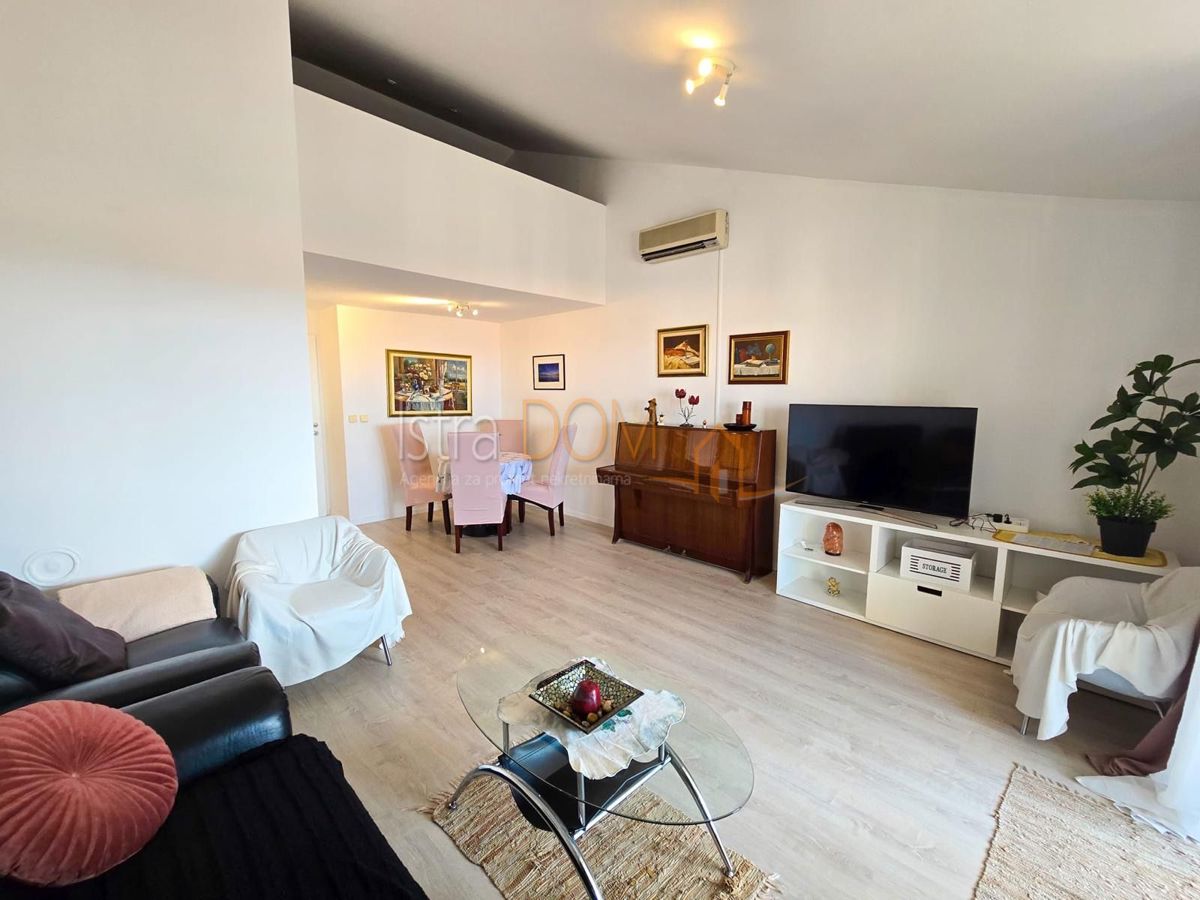 Appartamento In vendita - ISTARSKA POREČ