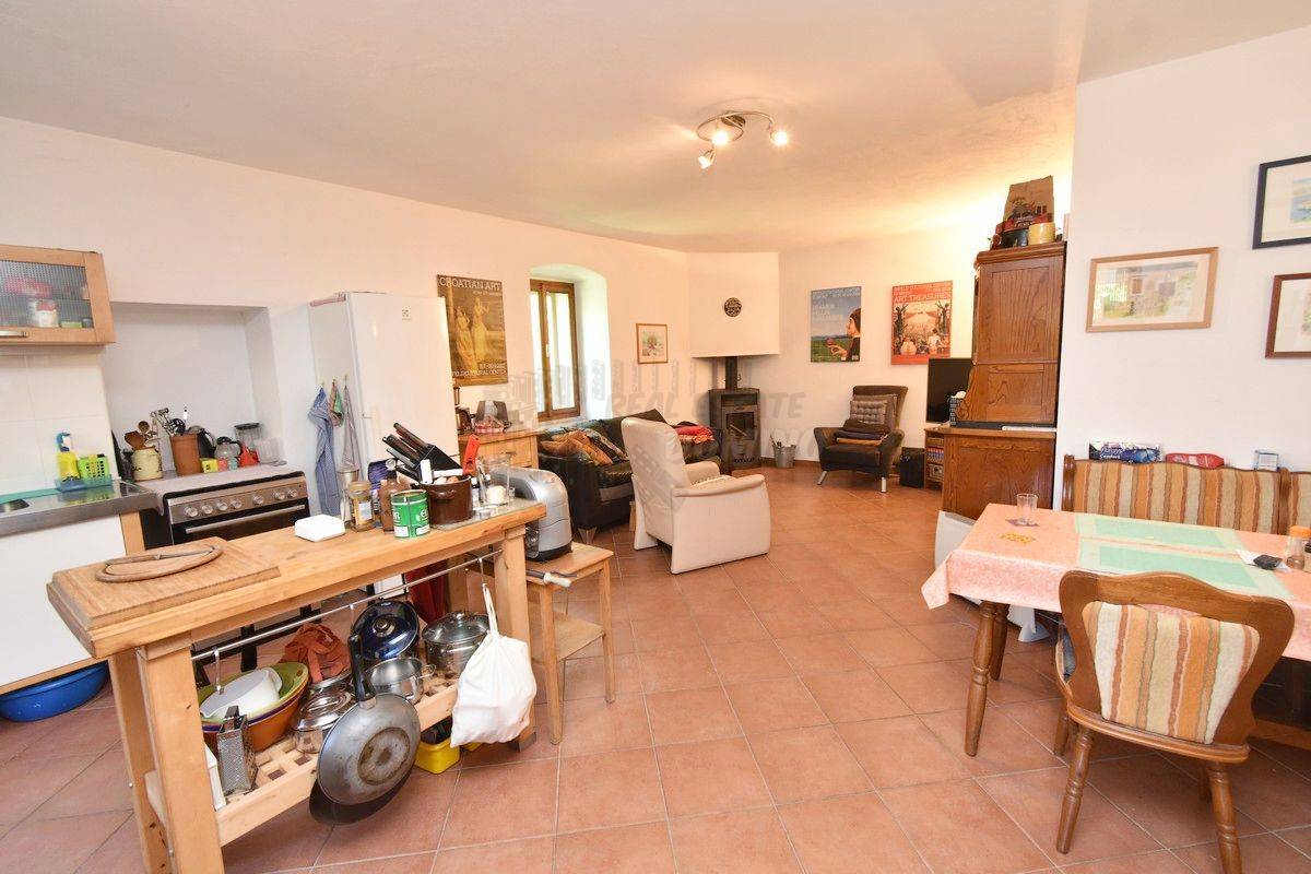 Casa In vendita - PRIMORSKO-GORANSKA KRK