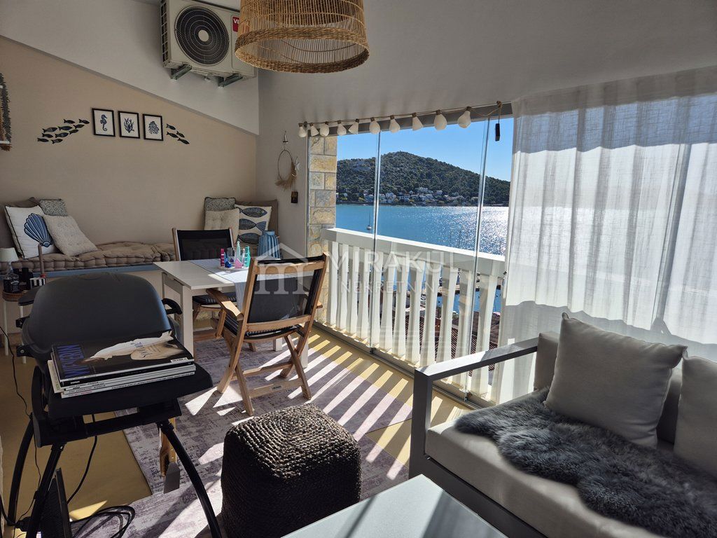 Apartma Na predaj - ŠIBENSKO-KNINSKA MURTER