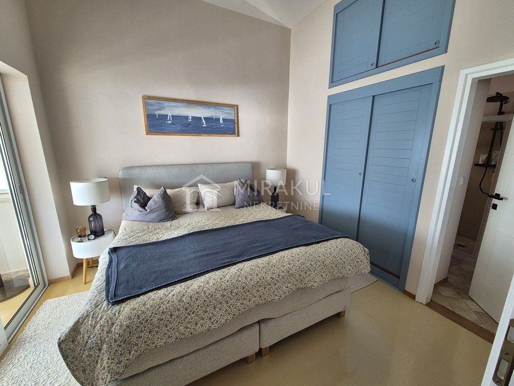 Apartma Na predaj - ŠIBENSKO-KNINSKA MURTER
