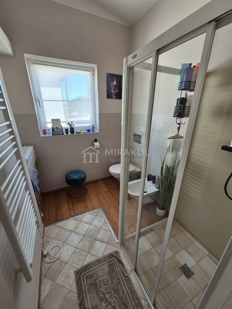 Apartma Na predaj - ŠIBENSKO-KNINSKA MURTER