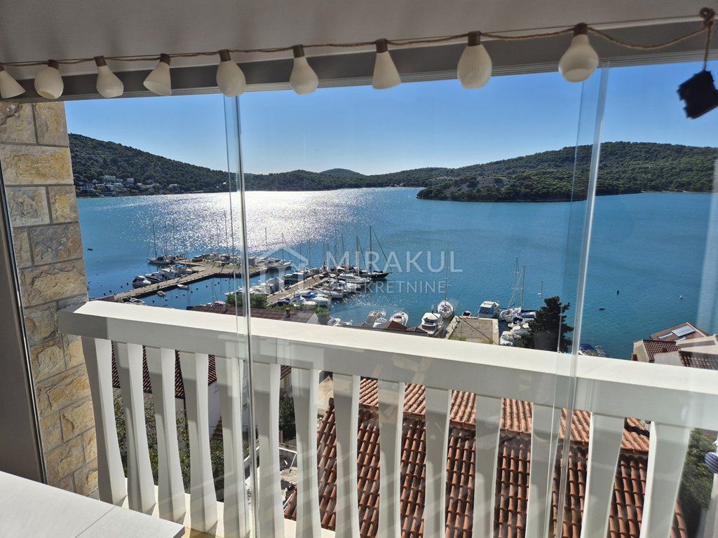 Apartma Na predaj - ŠIBENSKO-KNINSKA MURTER