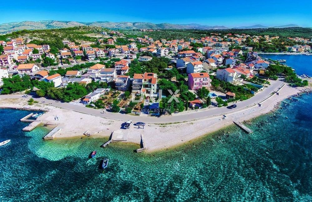 Zemljište Na prodaju - ŠIBENSKO-KNINSKA ŠIBENIK