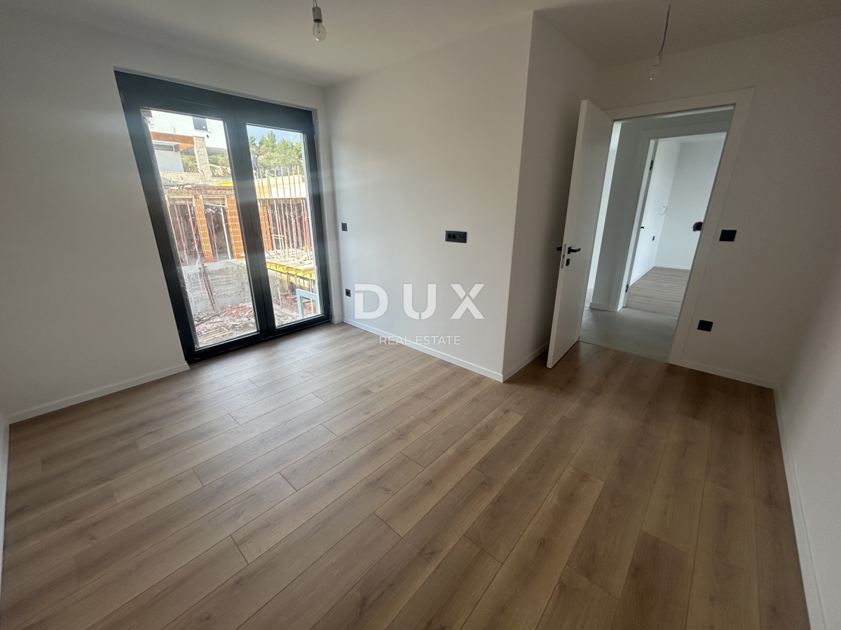 House For sale - ŠIBENSKO-KNINSKA VODICE