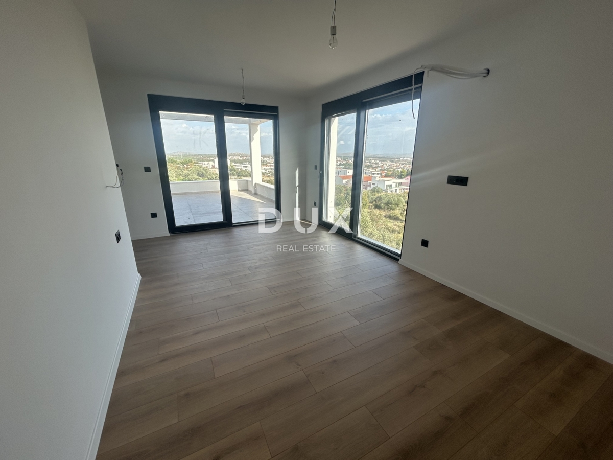 House For sale - ŠIBENSKO-KNINSKA VODICE