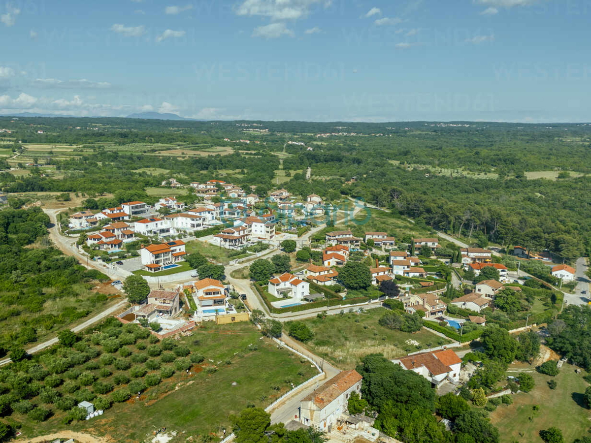 Działka Na sprzedaż - Istarska Sveti Lovreč - foto 1/2