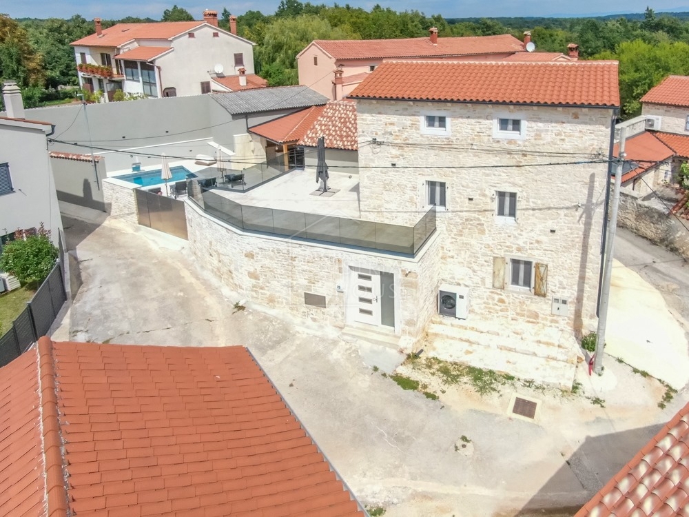 House For sale - Istarska Svetvinčenat - foto 1/37
