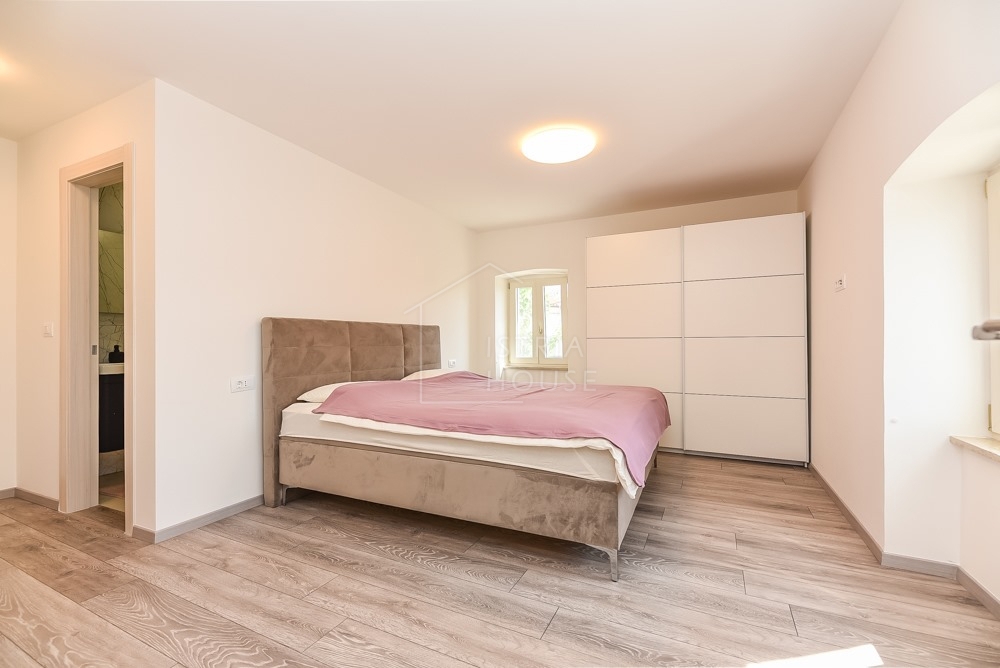 House For sale - ISTARSKA SVETVINČENAT